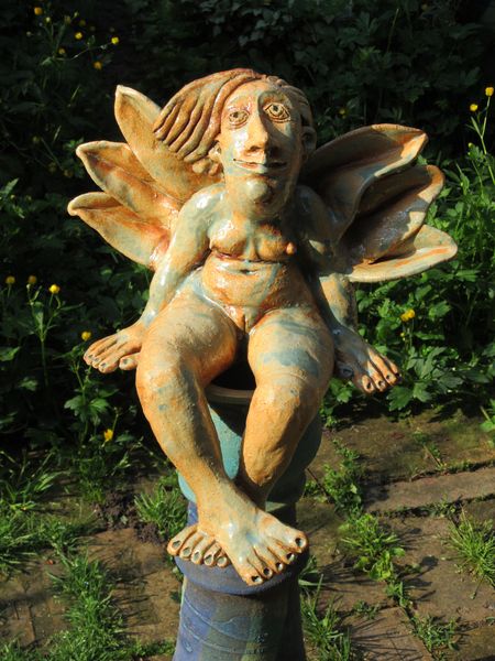 Kerámia angyal szobor